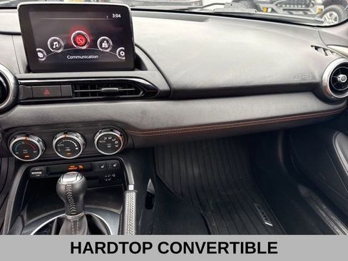 Used 2022 MAZDA MX-5 Miata RF Grand Touring image 27
