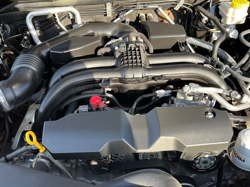 Used 2019 Subaru Outback 2.5i Premium image 20