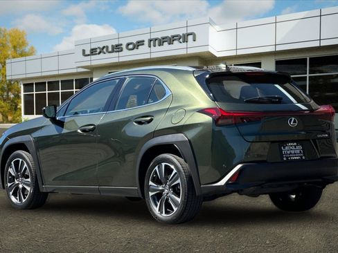 Used 2024 Lexus UX 250h FWD image 3