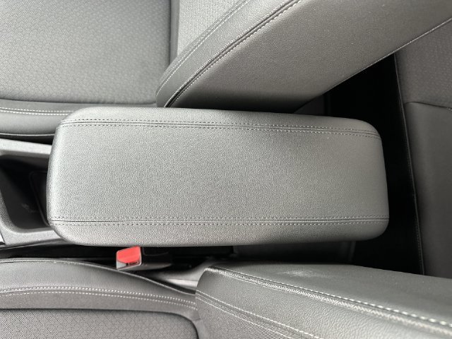 Certified 2024 Buick Encore GX Preferred AWD/4WD image 31