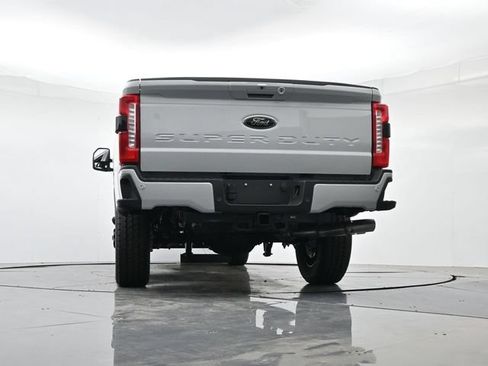 New 2026 Ford F250 Lariat w/ Black Appearance Package AWD/4WD image 39