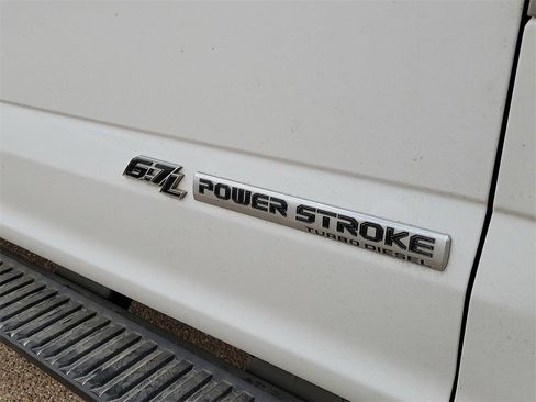 Used 2022 Ford F350 XL w/ Power Equipment Group image 13