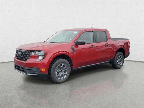 New 2025 Ford Maverick XLT w/ Equipment Group 301A image 4