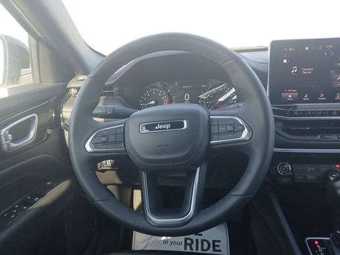 Used 2023 Jeep Compass Altitude w/ Convenience Group image 14