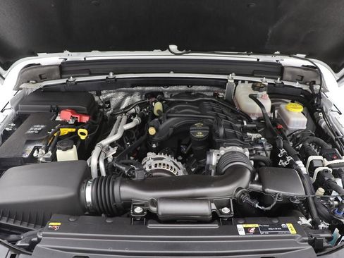 Used 2024 Jeep Wrangler Sahara w/ Technology Group image 33