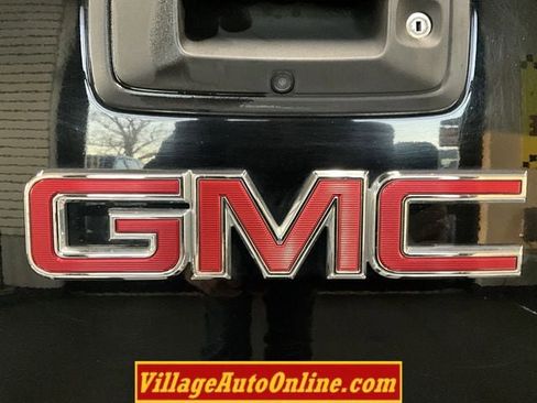 Used 2015 GMC Canyon SLT w/ Driver Alert Package image 32