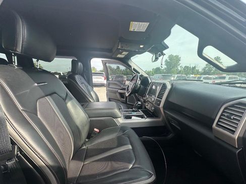 Used 2018 Ford F150 Platinum w/ Technology Package AWD/4WD image 15