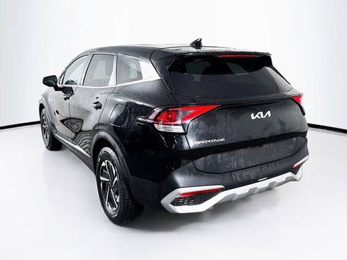 Certified 2023 Kia Sportage LX image 8
