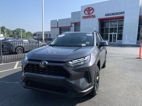 Used 2024 Toyota RAV4 XLE w/ Convenience Package AWD/4WD image 1