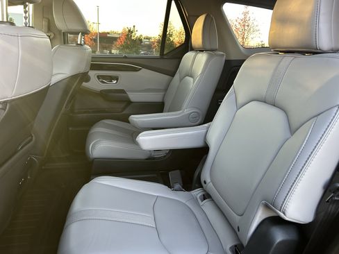 Certified 2024 Honda Pilot EX-L image 26