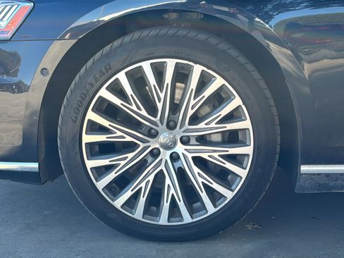 Used 2019 Audi A8 L 3.0T w/ Luxury Package image 33