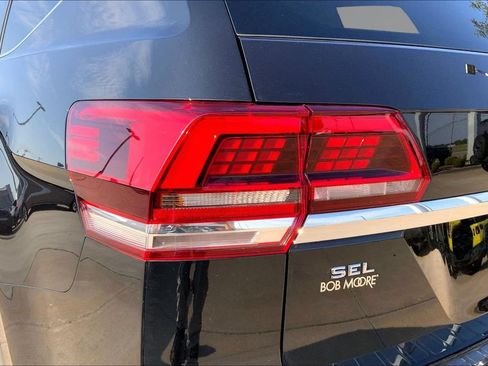 Used 2019 Volkswagen Atlas SEL R-Line AWD/4WD image 30
