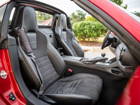 Used 2022 MAZDA MX-5 Miata Club image 24