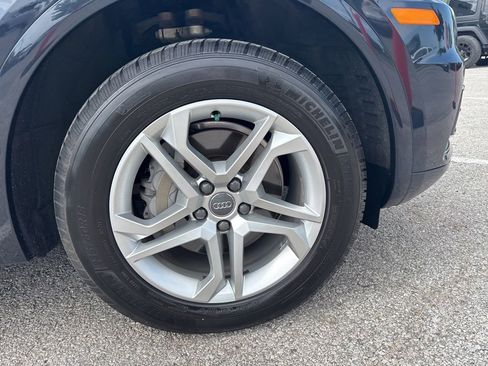 Used 2018 Audi Q5 2.0T Premium Plus w/ Premium Plus Package AWD/4WD image 32