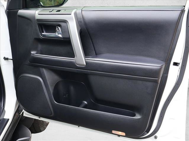 Used 2021 Toyota 4Runner SR5 Premium w/ Moonroof Package AWD/4WD image 25