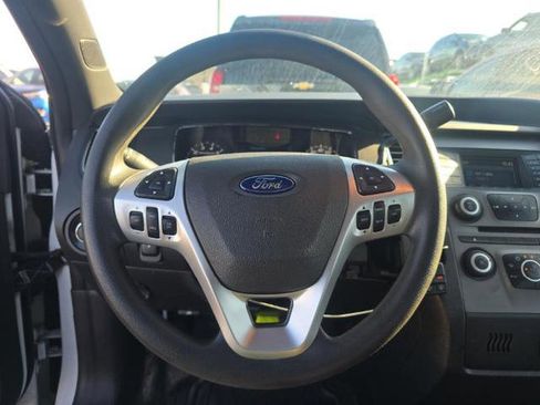 Used 2018 Ford Taurus POLICE image 11