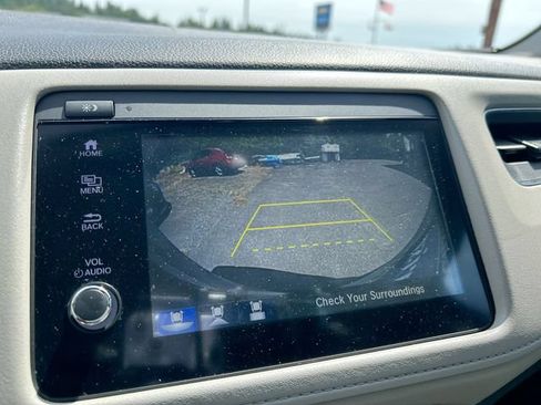 Used 2020 Honda HR-V EX image 14