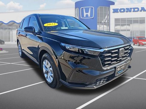 Used 2023 Honda CR-V LX image 1