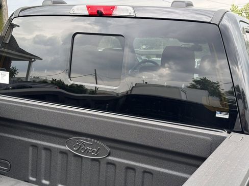 New 2025 Ford F250 Platinum w/ Tremor Off-Road Package image 11