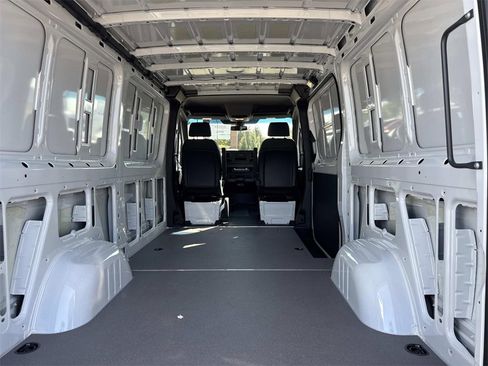 New 2025 Mercedes-Benz Sprinter 2500 image 14