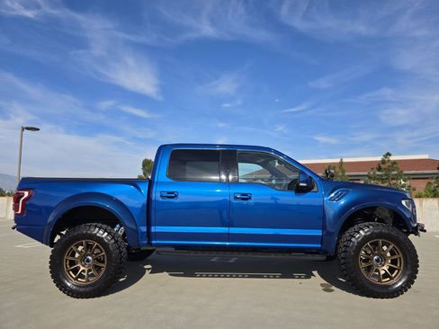 Used 2018 Ford F150 Raptor w/ Equipment Group 802A Luxury AWD/4WD image 7