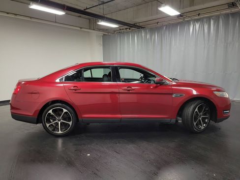 Used 2014 Ford Taurus SEL w/ Equipment Group 201A AWD/4WD image 10