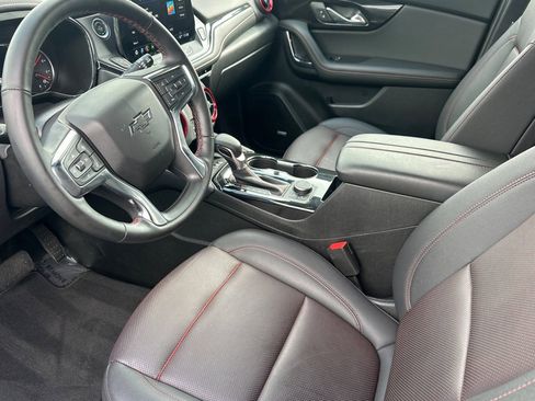 Used 2025 Chevrolet Blazer RS image 10