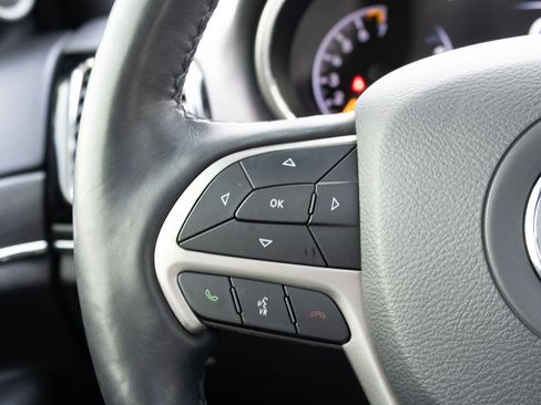 Used 2021 Jeep Grand Cherokee Limited w/ Quick Order Package 28K 80th image 9