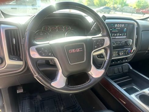Used 2017 GMC Sierra 1500 SLT w/ SLT Premium Package AWD/4WD image 25