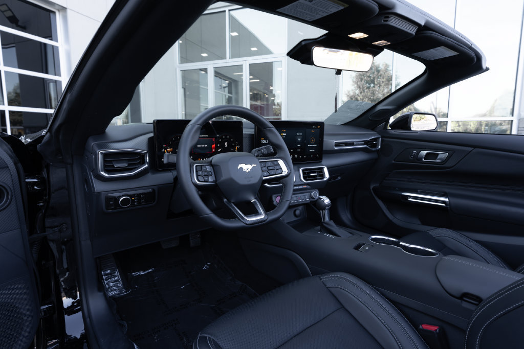 Used 2026 Ford Mustang Premium RWD image 21