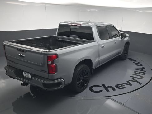 Used 2024 Chevrolet Silverado 1500 RST w/ Dark Appearance Package AWD/4WD image 35