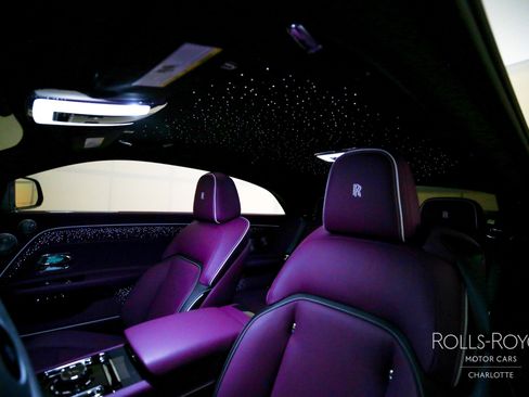 Used 2025 Rolls-Royce Spectre Black Badge image 30