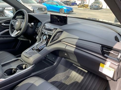 Certified 2025 Acura RDX SH-AWD image 19