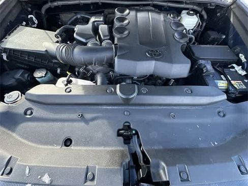 Used 2023 Toyota 4Runner Limited image 25