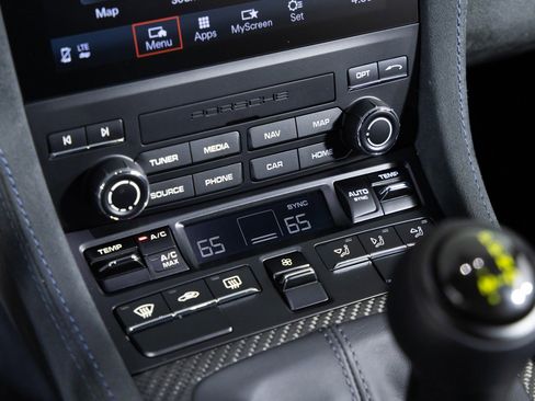 Used 2024 Porsche 718 Cayman GT4 RS image 34