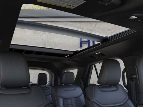 New 2025 Ford Explorer ST-Line w/ Premium Package image 22