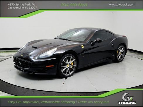 Used 2010 Ferrari California RWD image 1
