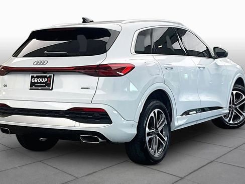 Certified 2025 Audi Q5 Premium Plus w/ Premium Plus AWD/4WD image 12