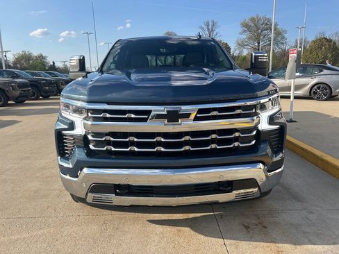 Used 2024 Chevrolet Silverado 1500 LTZ w/ LTZ Premium Package AWD/4WD image 2