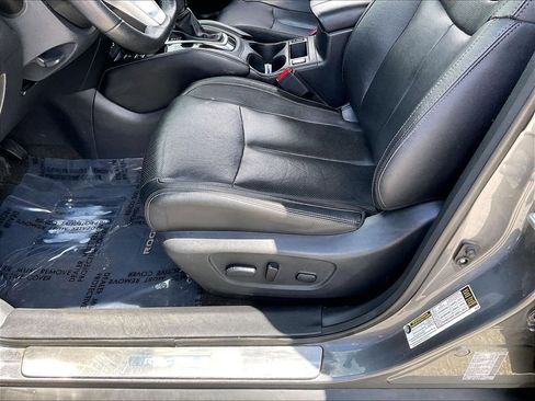 Used 2019 Nissan Rogue SL w/ Premium Package AWD/4WD image 35
