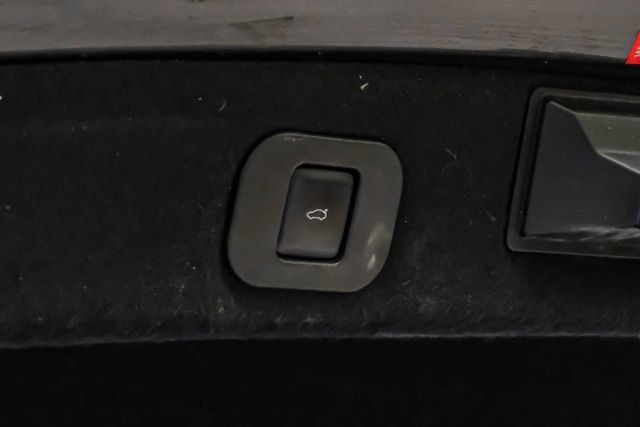 Used 2019 Lincoln Continental Select FWD image 68