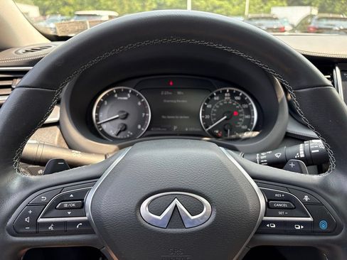 Used 2023 INFINITI QX50 Luxe AWD/4WD image 22