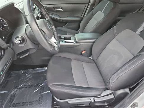 Used 2022 Nissan Sentra SV image 16