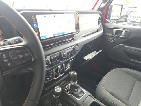 Certified 2024 Jeep Wrangler Sport S image 24