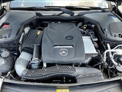 Used 2017 Mercedes-Benz E 300 image 30