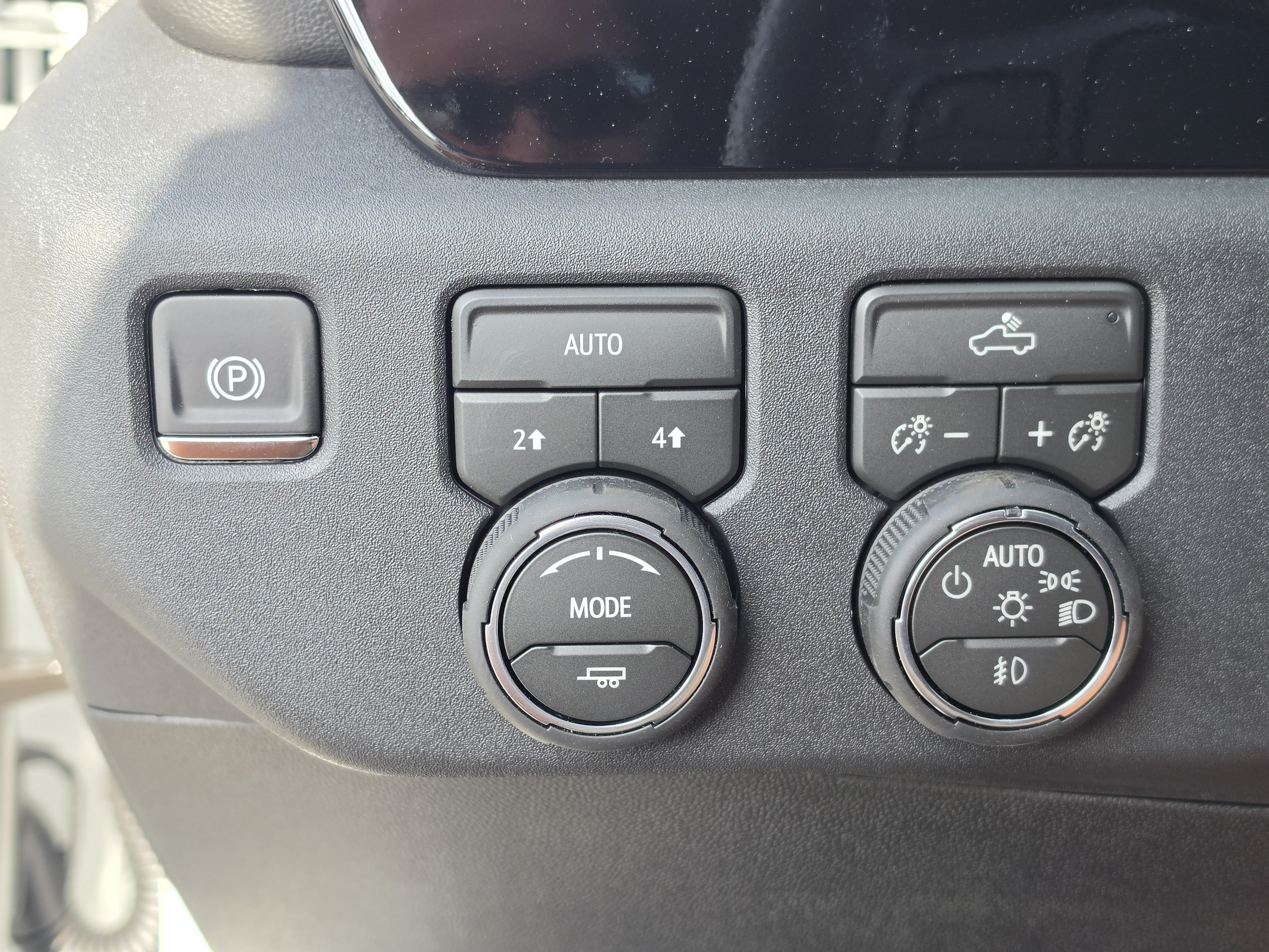 New 2026 Chevrolet Silverado 1500 RST w/ RST Select Package AWD/4WD image 34