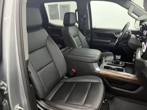 Used 2024 Chevrolet Silverado 1500 LT Trail Boss w/ LT Trail Boss Premium Package image 31