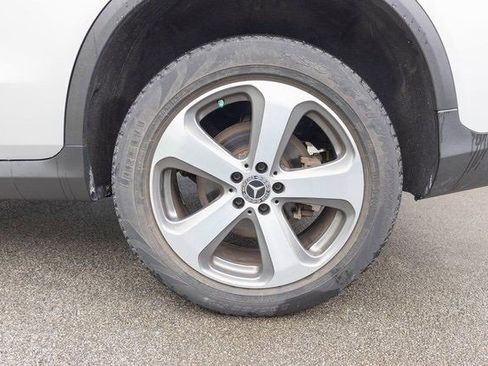 Used 2019 Mercedes-Benz GLC 300 4MATIC Coupe image 6