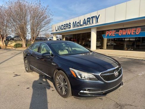 Used 2017 Buick LaCrosse Preferred image 1