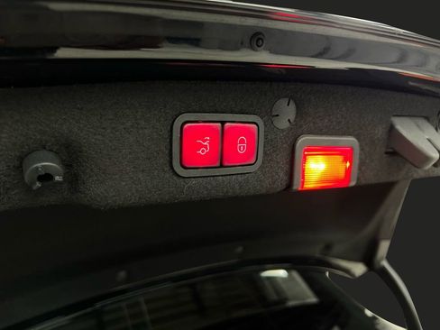 Used 2018 Mercedes-Benz C 43 AMG 4MATIC Sedan image 41